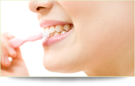お口の健康を末永く保つための予防処置
